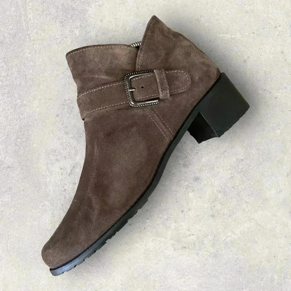 Stuart Weitzman Suede Booties Sz 10 Brown - Picture 8 of 12